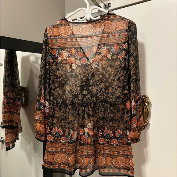 Rose + Olive Semi-Sheer Bohemian Blouse - Picture 3 of 6